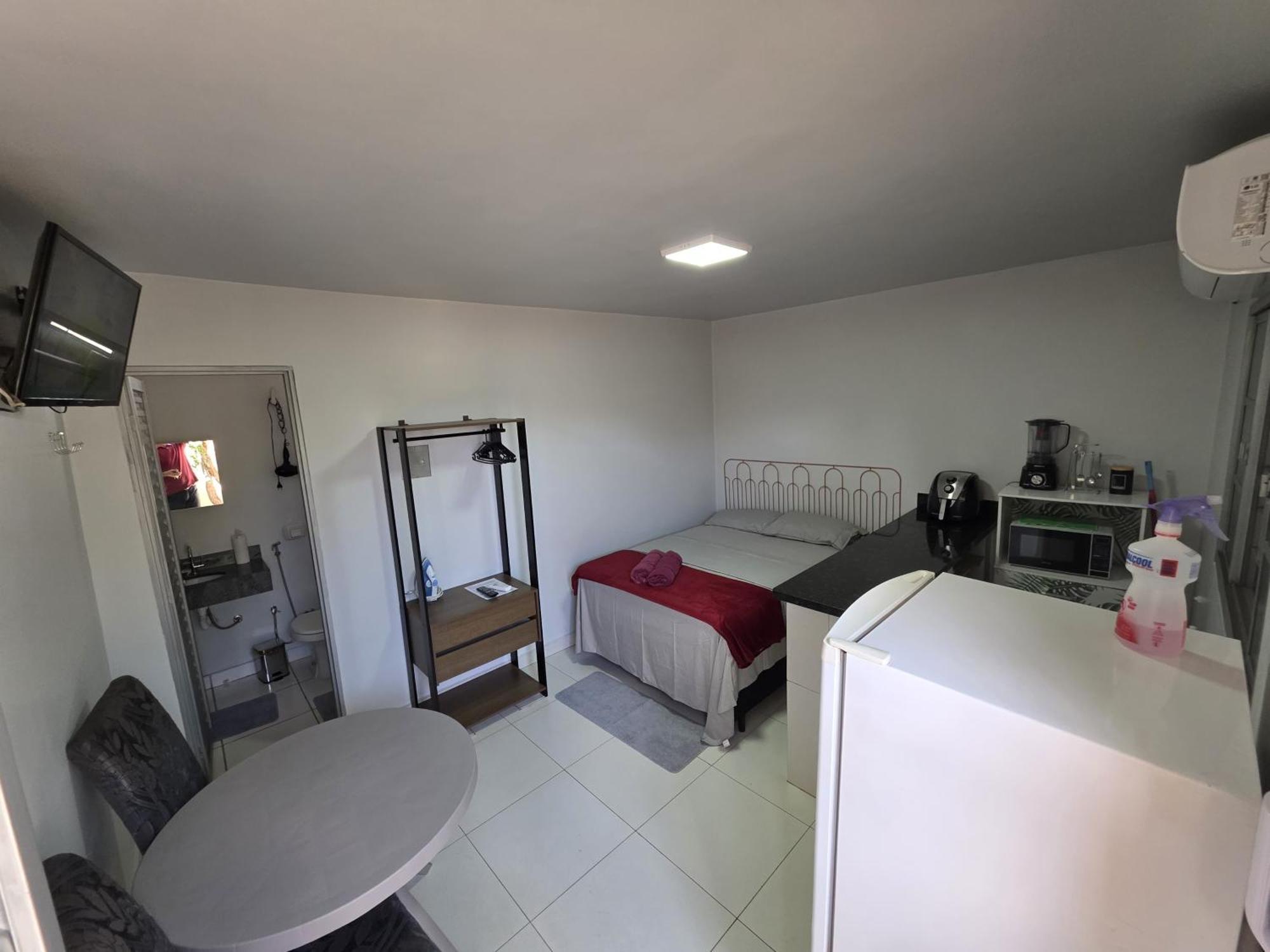 Suite1 Privativa Climatizada Mobiliada Com Garagem E Wi-fi Villa *