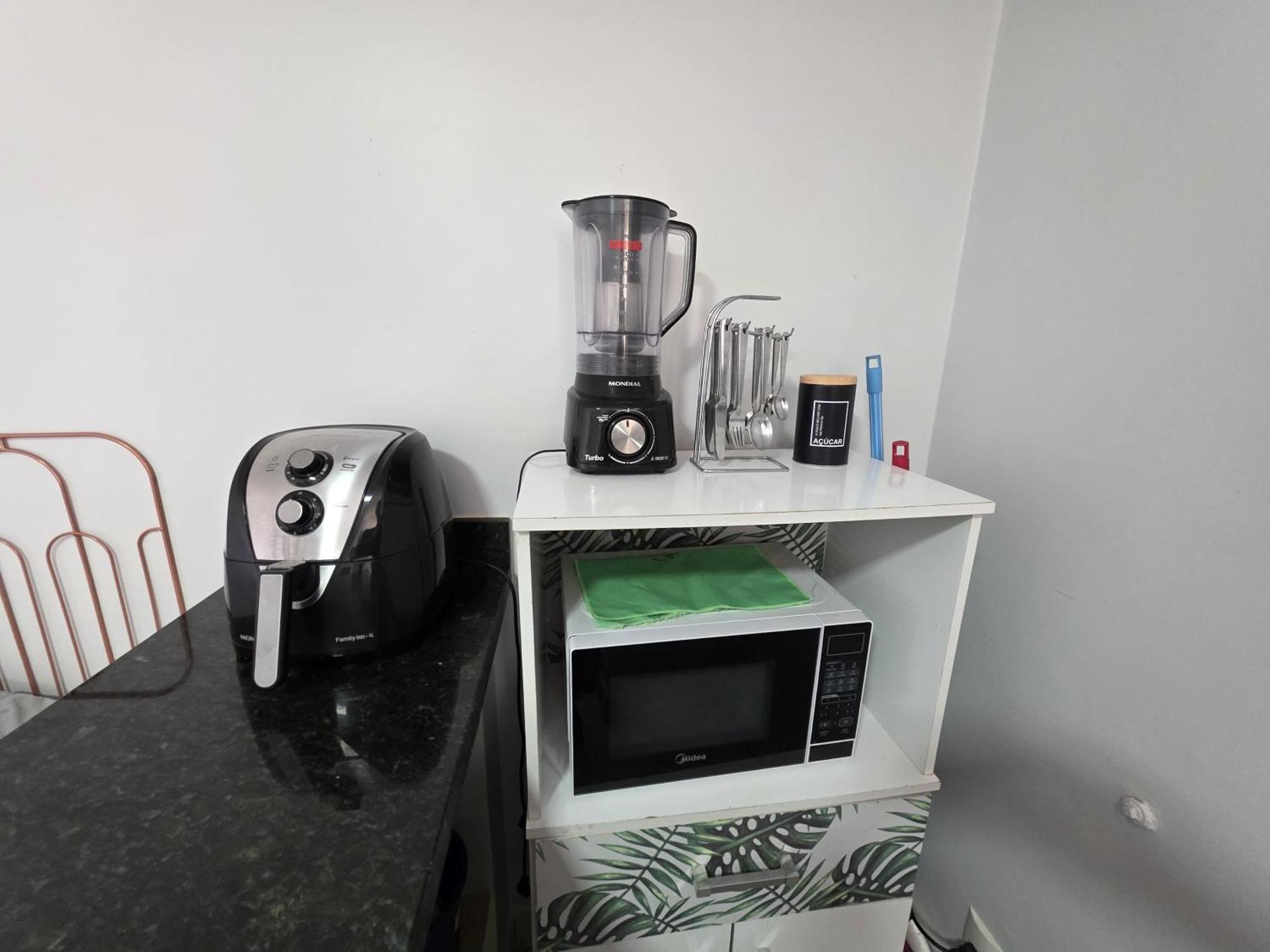 Villa Suite1 Privativa Climatizada Mobiliada Com Garagem E Wi-fi *